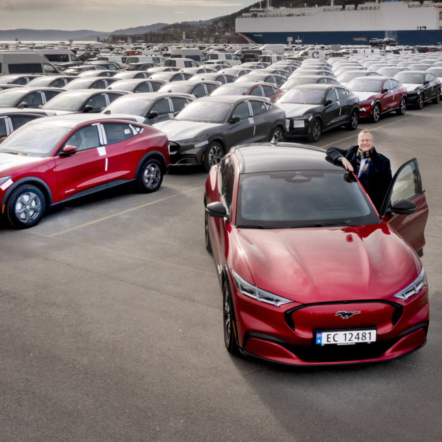 Her kommer de første kundesolgte Mustang Mach-E til Norge