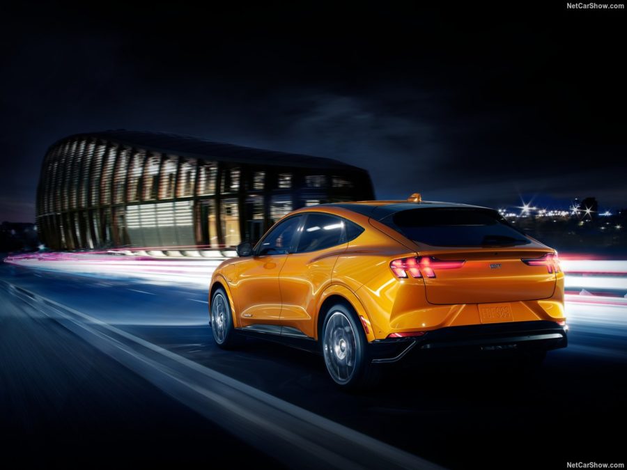 Ford Mustang Mach-E GT i butikk!