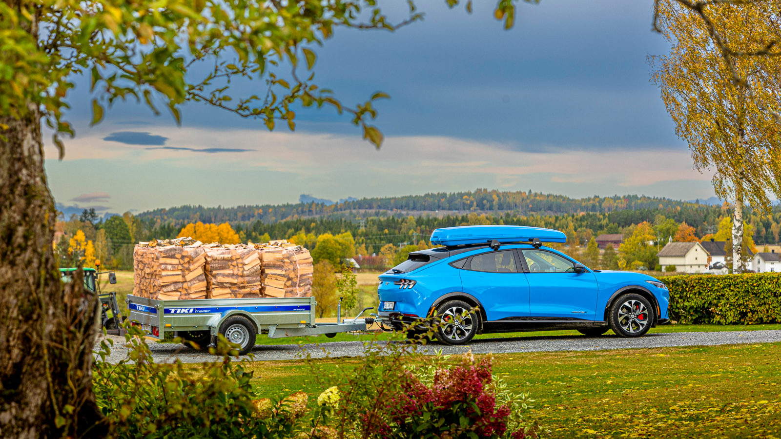 5 grunner som gjør Mustang Mach-E til den perfekte feriebilen!