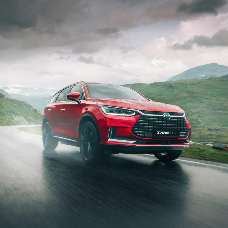 BYD ER NÅ VERDENS STØRSTE PRODUSENT AV ELEKTRISKE KJØRETØY